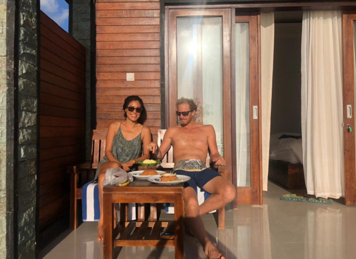 Juan Beach Bungalow Batununggul Экстерьер фото