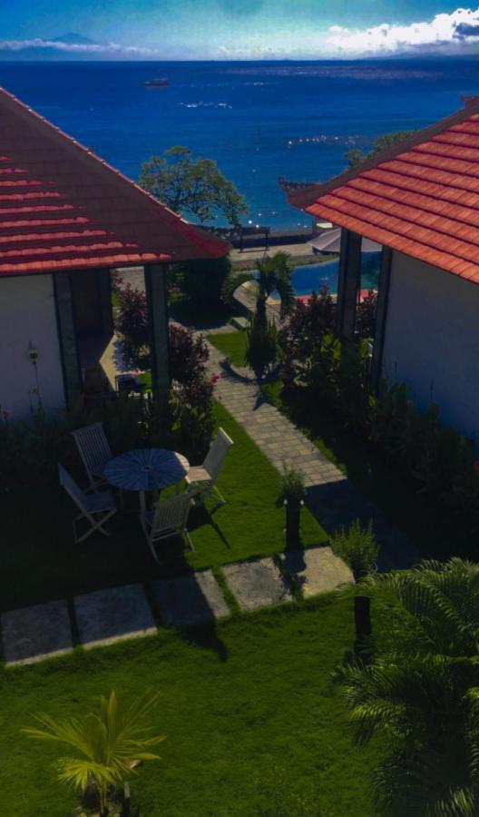 Juan Beach Bungalow Batununggul Экстерьер фото