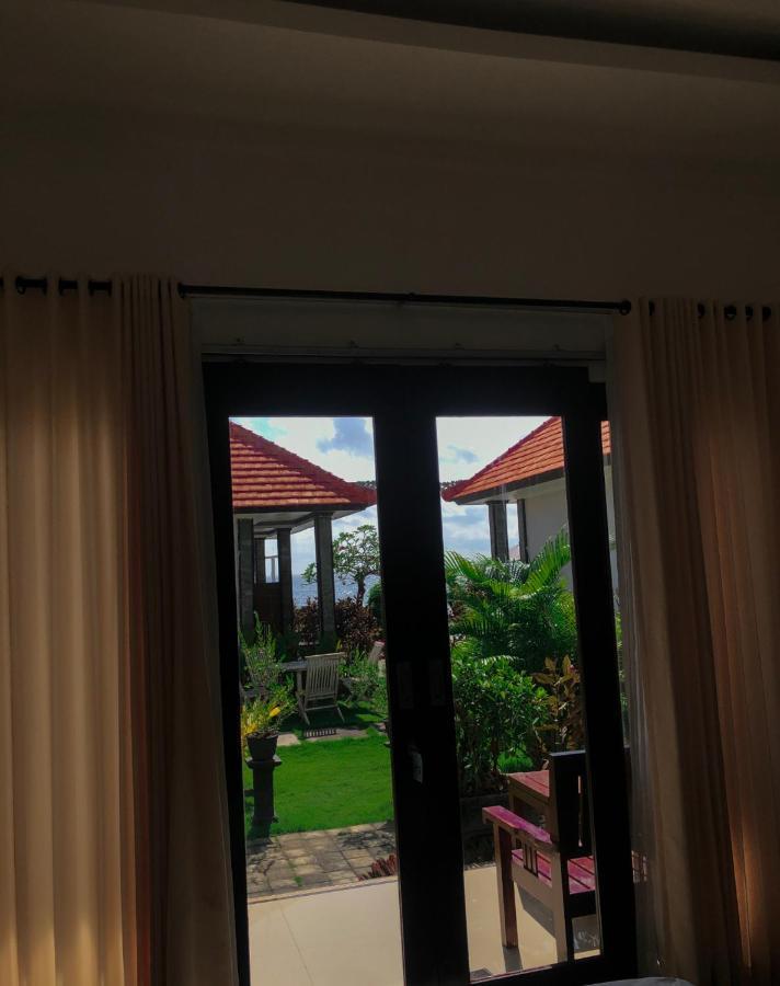 Juan Beach Bungalow Batununggul Экстерьер фото